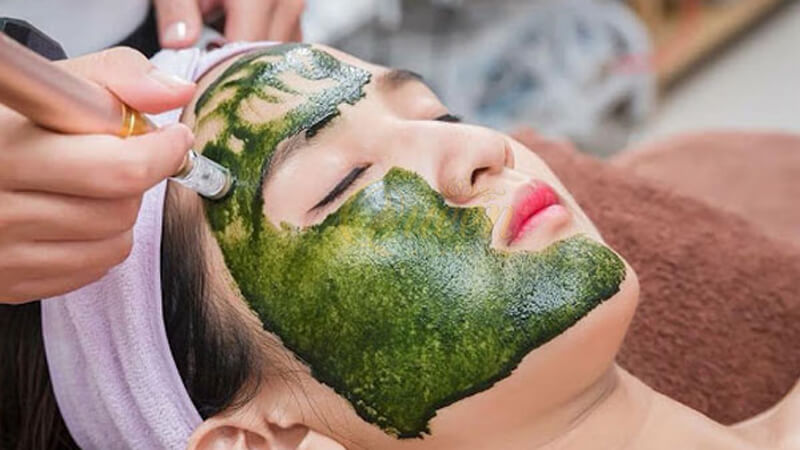 công nghệ trị mụn vi tảo